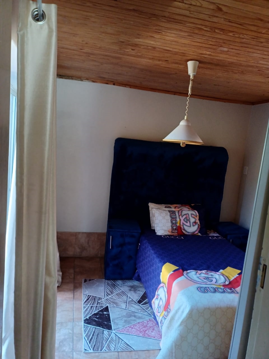 4 Bedroom Property for Sale in Heilbron Free State